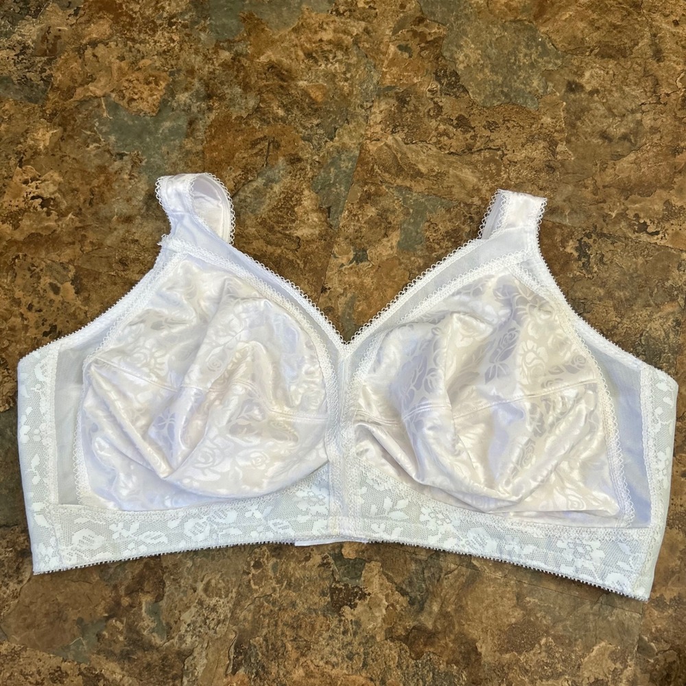 Playtex Unlined Wireless Bra Womens Size 50DD White Floral Unpadded Wirefree